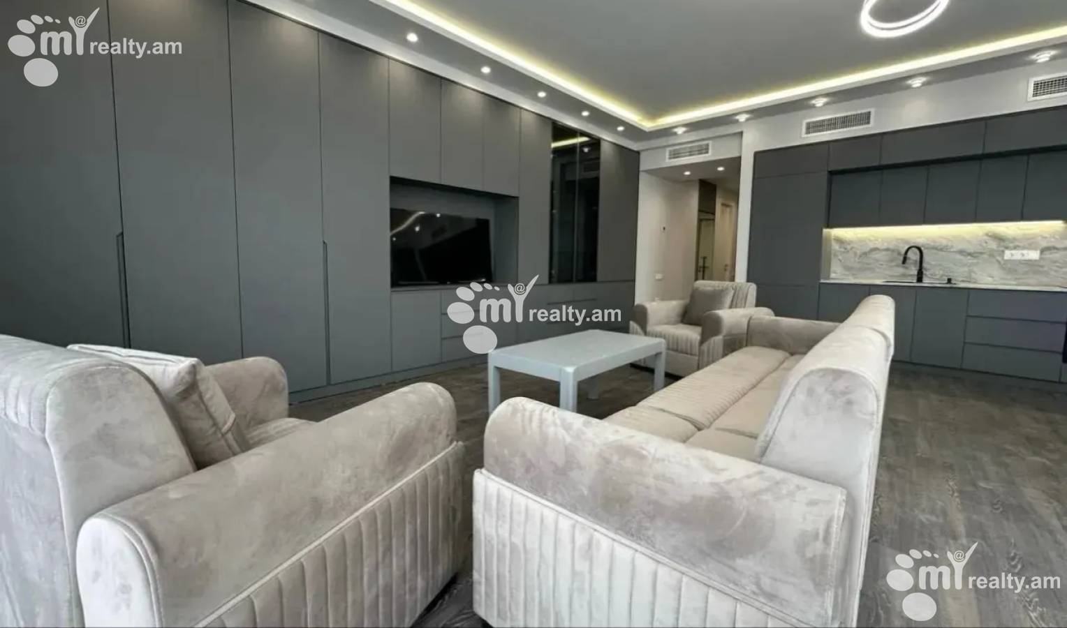 3 սենյականոց բնակարան վարձով Արշակունյաց պող, Կենտրոն Երևան, 159903