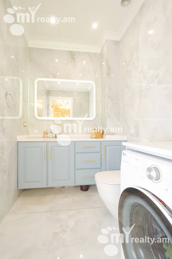 3 bedroom apartment for sale Northern(Hyusisayin)  Ave, Center Yerevan, 154535