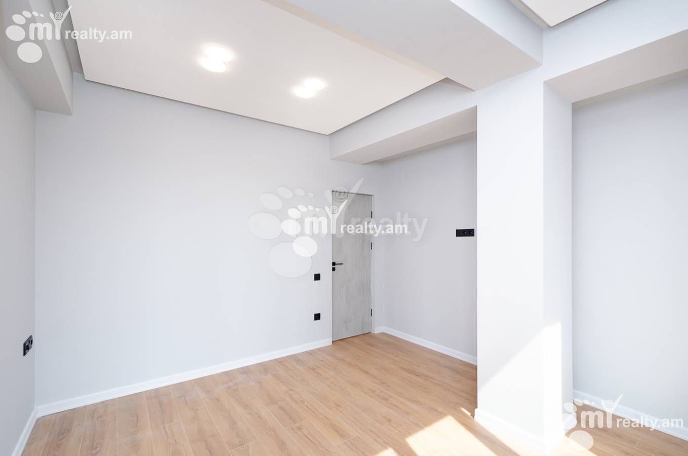 3 bedroom apartment for sale Sayat-Nova Ave, Center Yerevan, 149587
