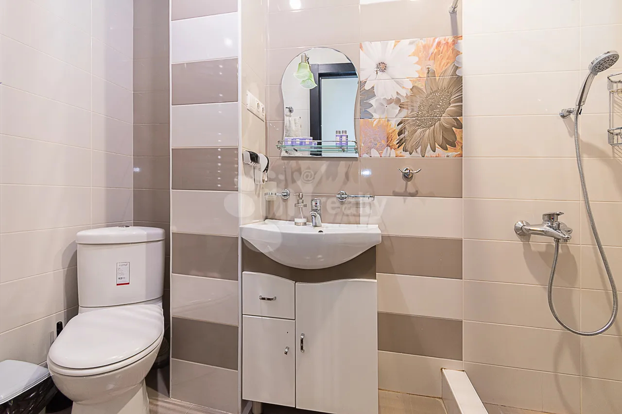 3 bedroom apartment for rent Armenak Armenakyan St, Norque Marache Yerevan, 159454