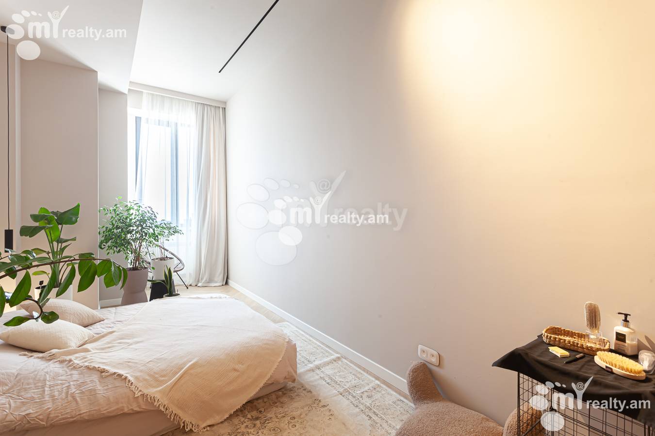 3 սենյականոց բնակարան  Մալխասյանց փող, Արաբկիր Երևան, 154515