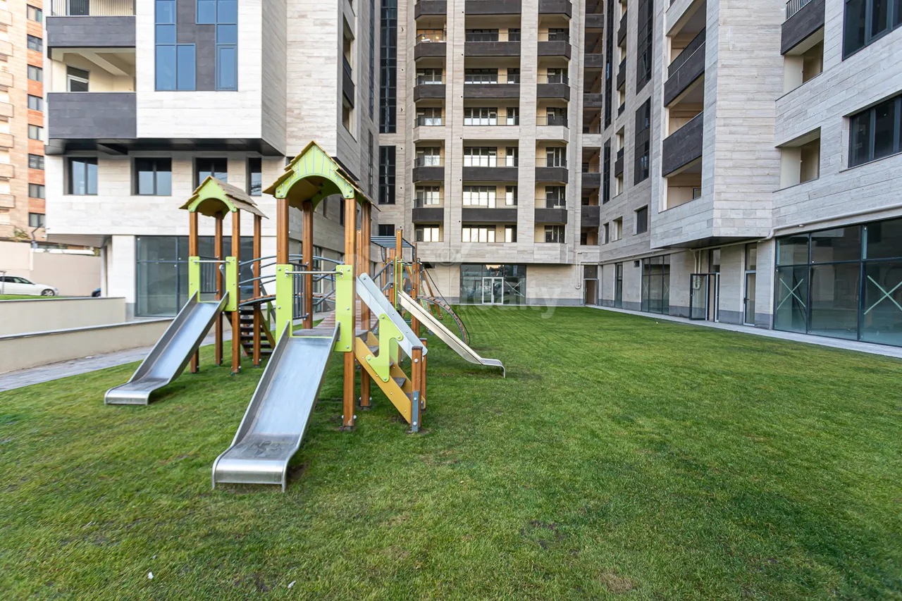 4 bedroom apartment for sale Griboedov St, Arabkir Yerevan, 157424