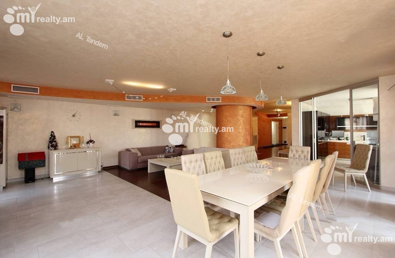 3 սենյականոց բնակարան վարձով Վ. Սարգսյան փող, Կենտրոն Երևան, 122599