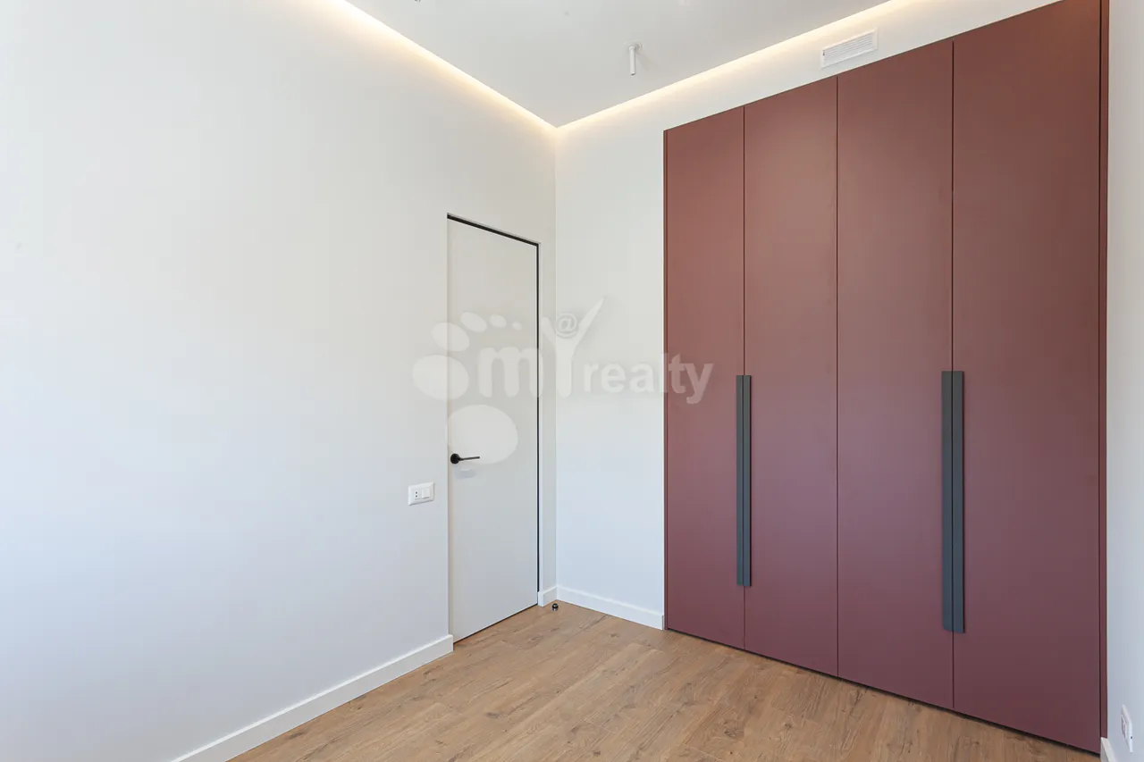 3 bedroom apartment for rent خیابان لئونید اغالدیان, مرکز شهر ایروان, 161910