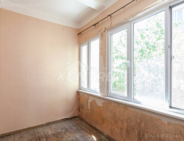 3-senyakanoc-bnakaran-vacharq-Yerevan-Center