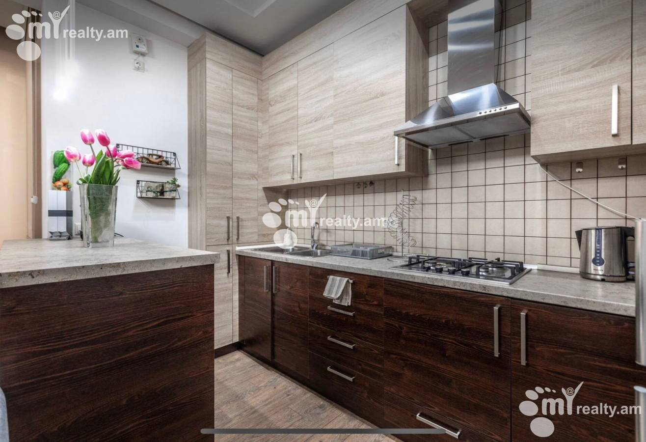 Снять 2 комнатную квартиру Антараин ул, Центр Ереван, 139842