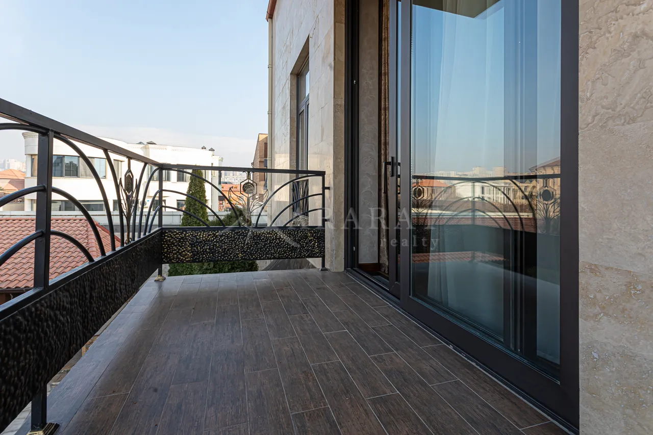 House for sale G 1 dis., Adjapnyak Yerevan, 158466