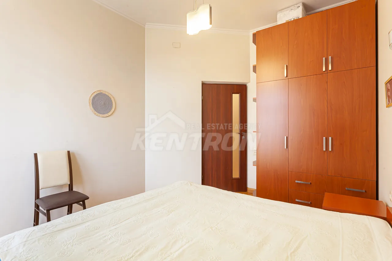 2 bedroom apartment for rent Aram St, Center Yerevan, 158955