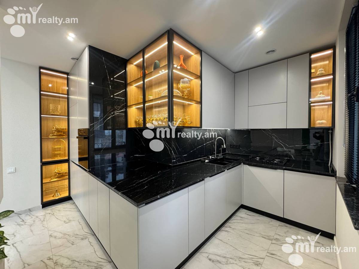 3 սենյականոց բնակարան վարձով Անտառային, Գ.Էմինի փող., Կենտրոն Երևան, 160043