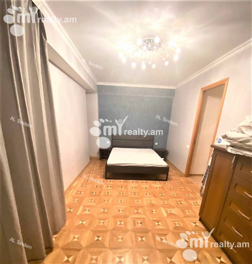 3 bedroom apartment for sale Mashtots Ave, Center Yerevan, 122464