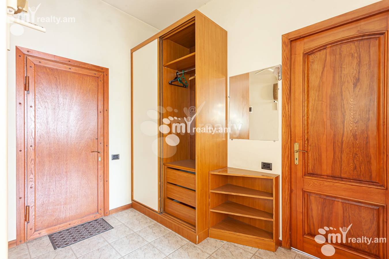 3 bedroom apartment for sale Kievyan St, Arabkir Yerevan, 154325
