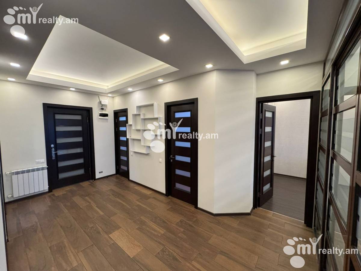 3 bedroom apartment for sale Tsitsernakaberd Highway, Center Yerevan, 160442
