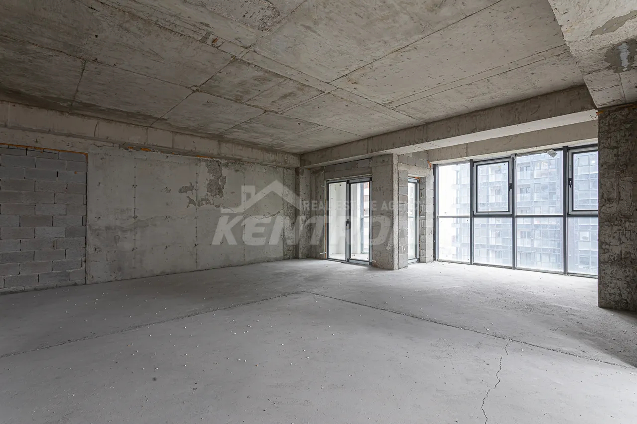 3 bedroom apartment for sale Komitas Ave, Arabkir Yerevan, 159371