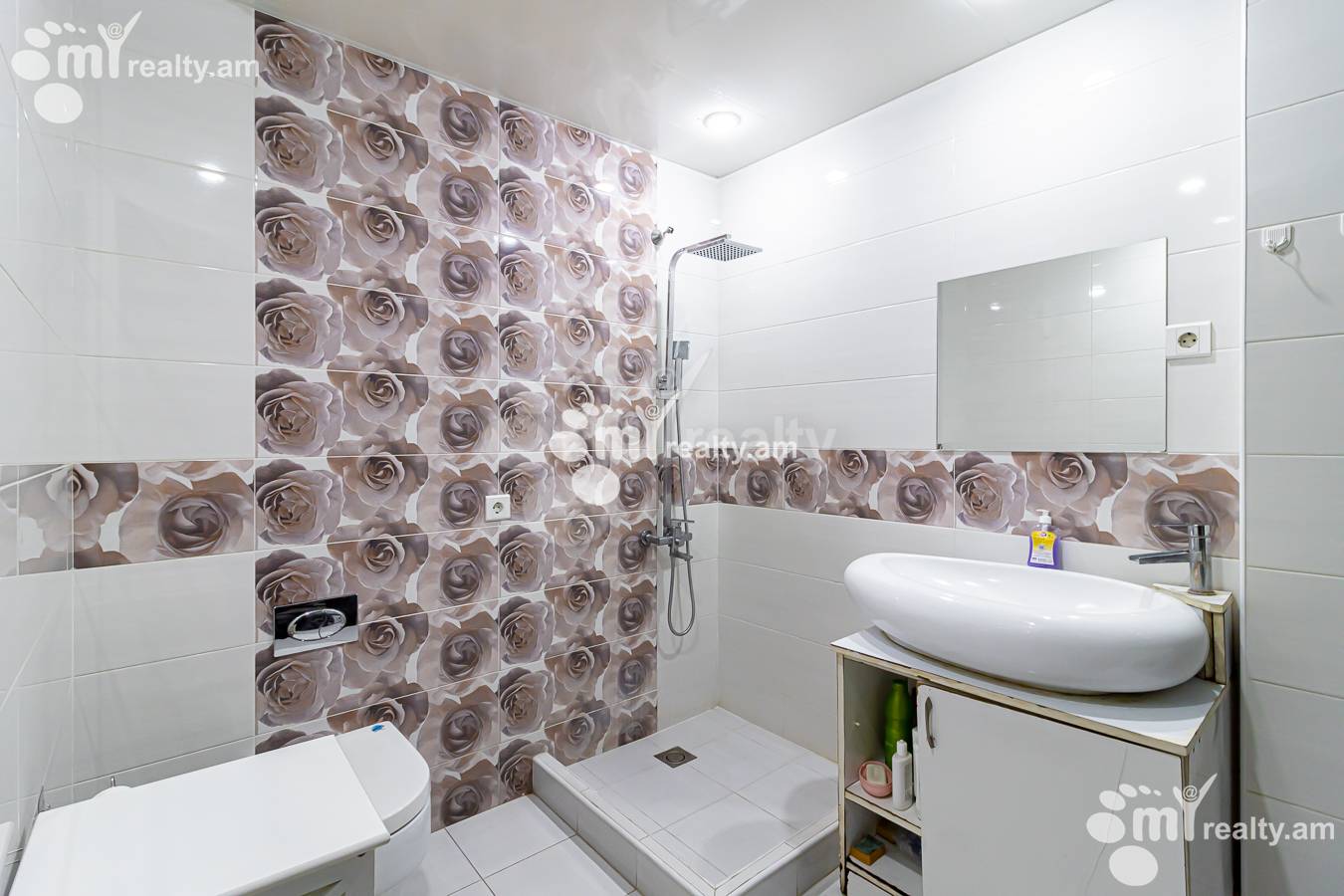 4 bedroom apartment for sale Nalbandyan St, Center Yerevan, 155251