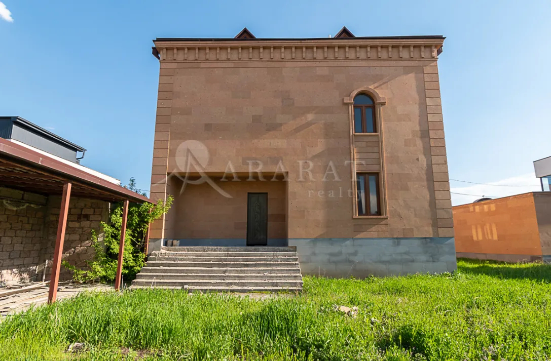 Купить дом Хапанцян ул, Арабкир Ереван, 160364