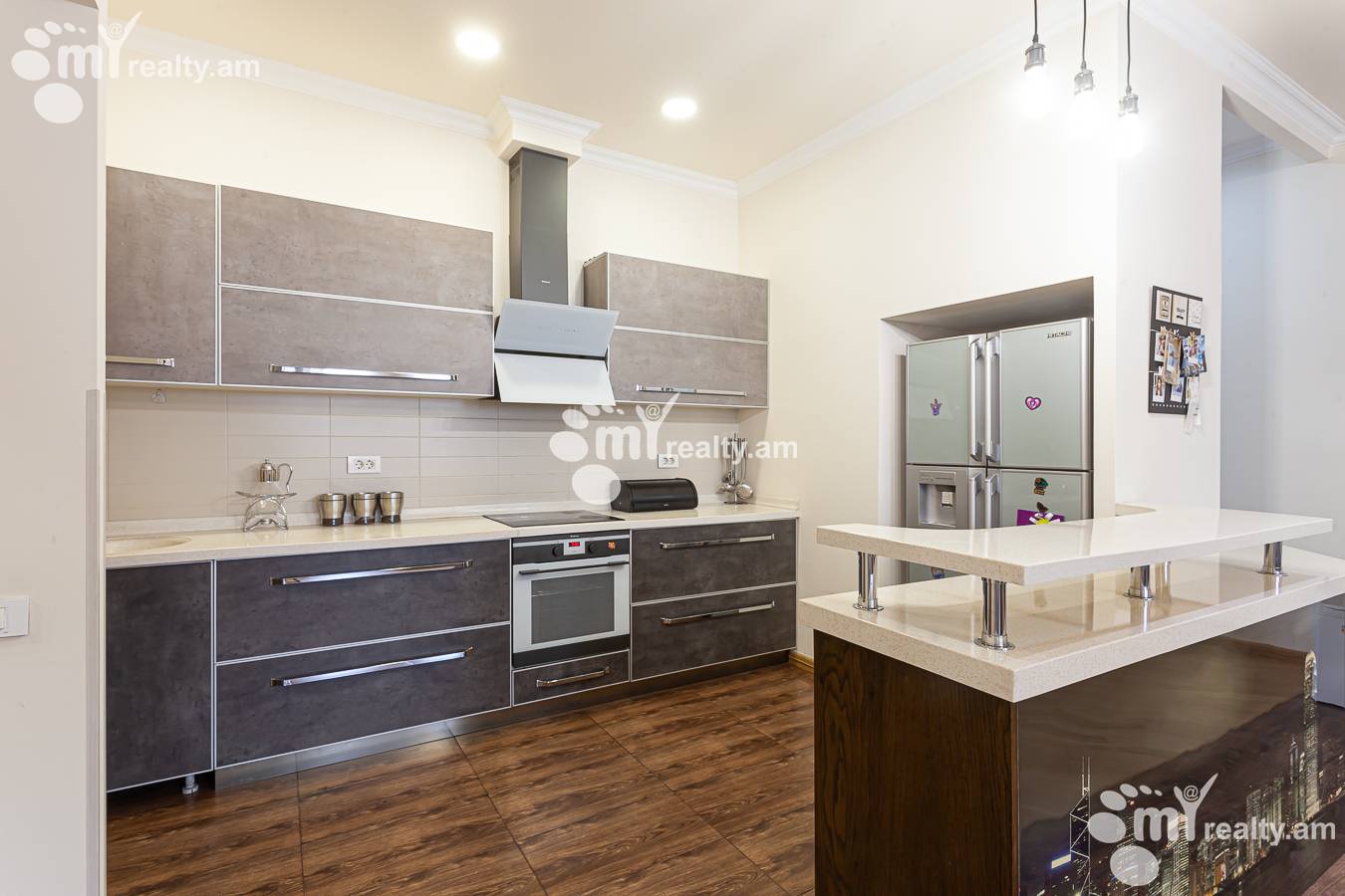 3 bedroom apartment for sale Aram St, Center Yerevan, 152540