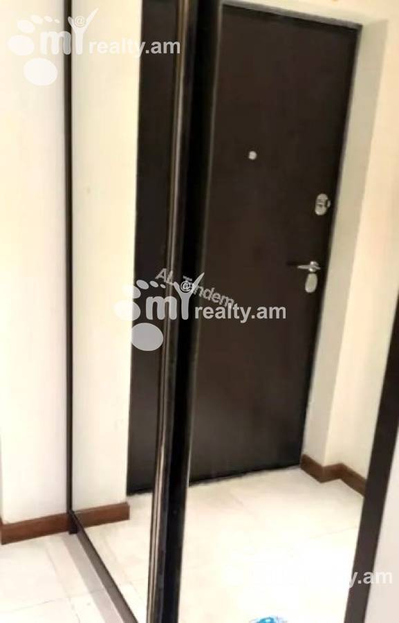 Купить 2 комнатную квартиру Бузанд ул, Центр Ереван, 160157