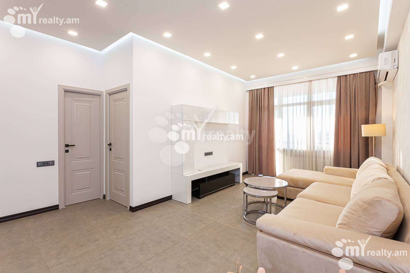 2 bedroom apartment for sale خیابان تِسی تِسِرناکابِرد, مرکز شهر ایروان, 150476