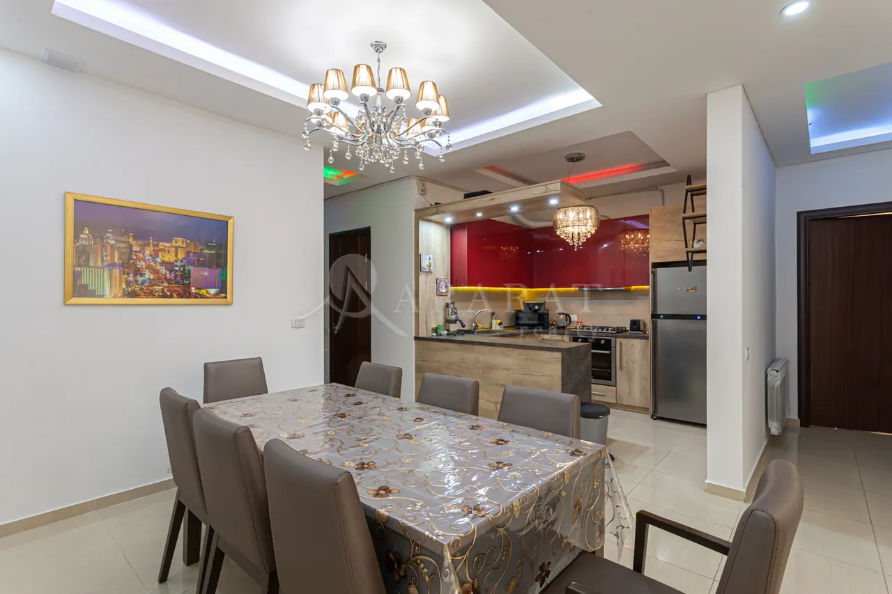 3 սենյականոց բնակարան վարձով Աբովյան փող, Կենտրոն Երևան, 158978