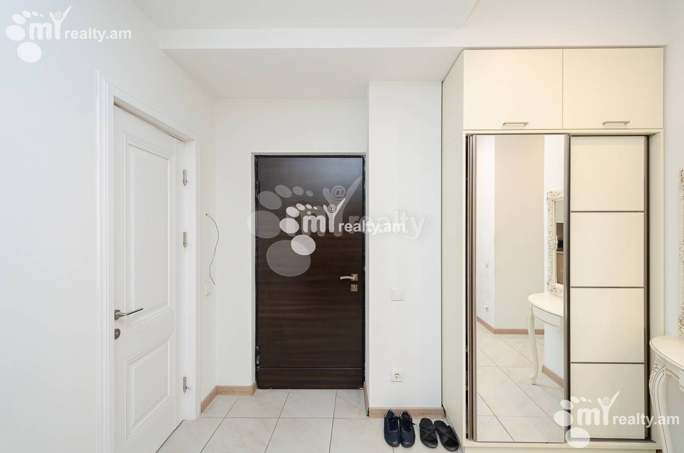 3 սենյականոց բնակարան վարձով Օրբելի Եղբայրների փող, Արաբկիր Երևան, 153130