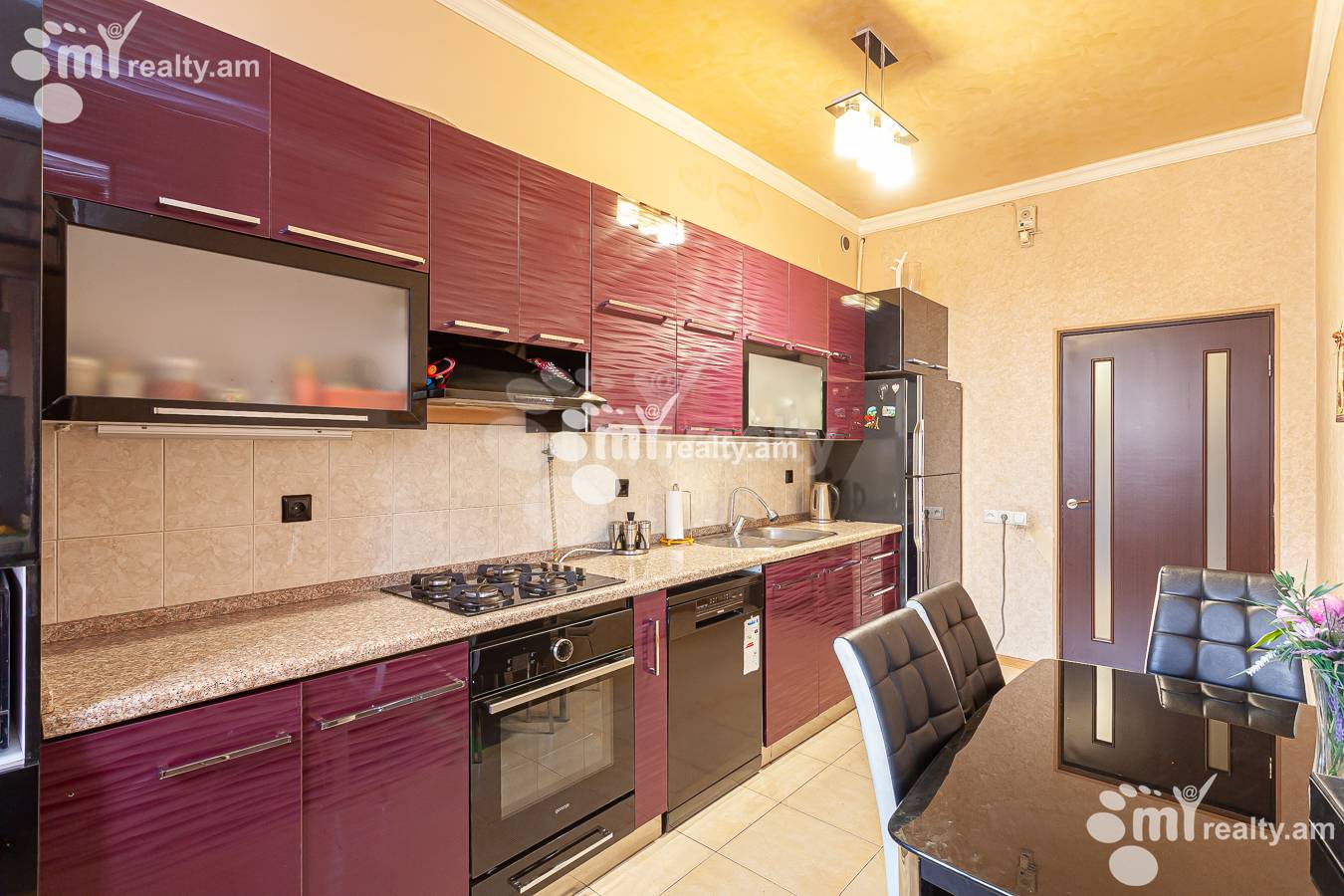 Купить 3 комнатную квартиру Царав Ахбюр ул., Аван Ереван, 143602