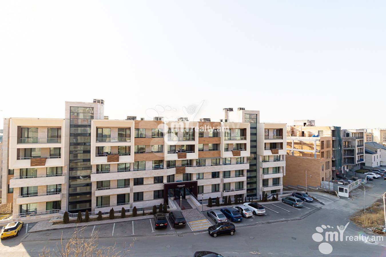 Купить 2 комнатную квартиру Антараин ул, Центр Ереван, 154666