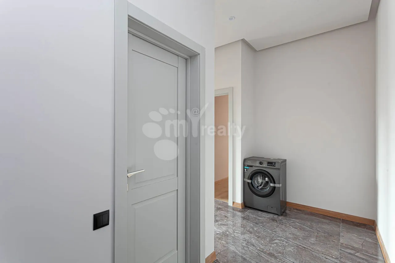 2 bedroom apartment for sale Antarayin, L.Azgaldyan street,, Center Yerevan, 160786