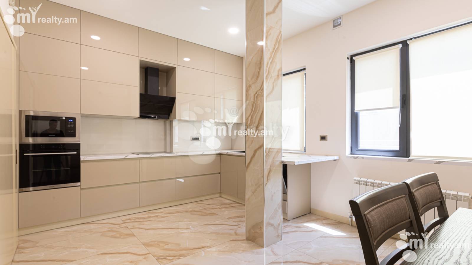 Commercial for rent خیابان ماشتوتس, مرکز شهر ایروان, 156227