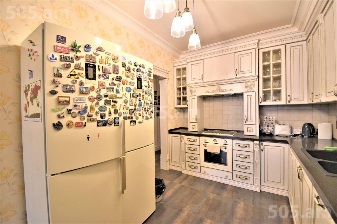 Купить 4 комнатную квартиру Цицернакаберд шоссе, Центр Ереван, 119472