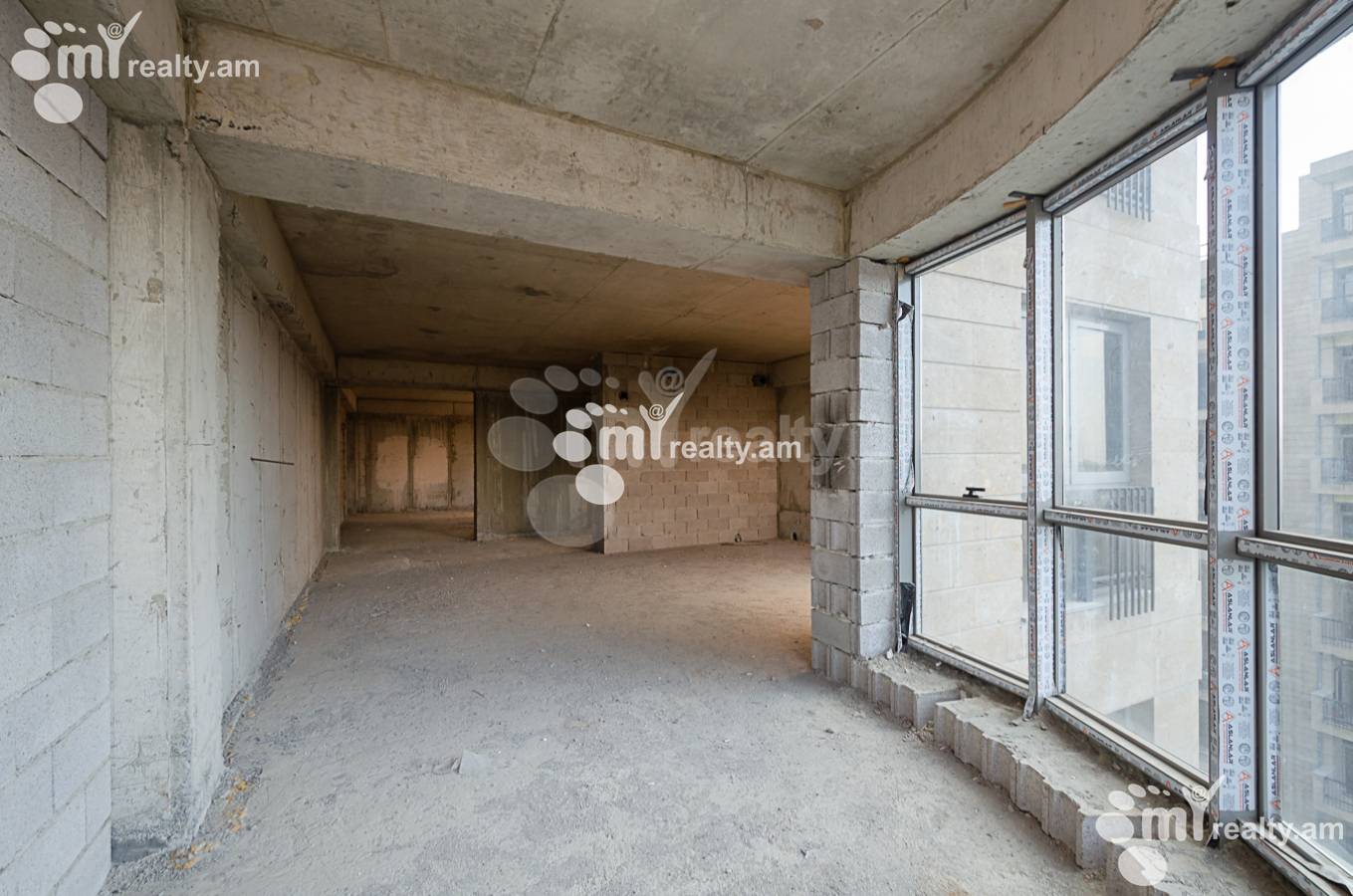 3 bedroom apartment for sale Paronyan St, Center Yerevan, 146397