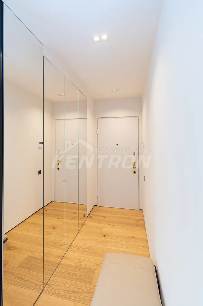 3 bedroom apartment for sale M.Khorenatsi St, Center Yerevan, 161800