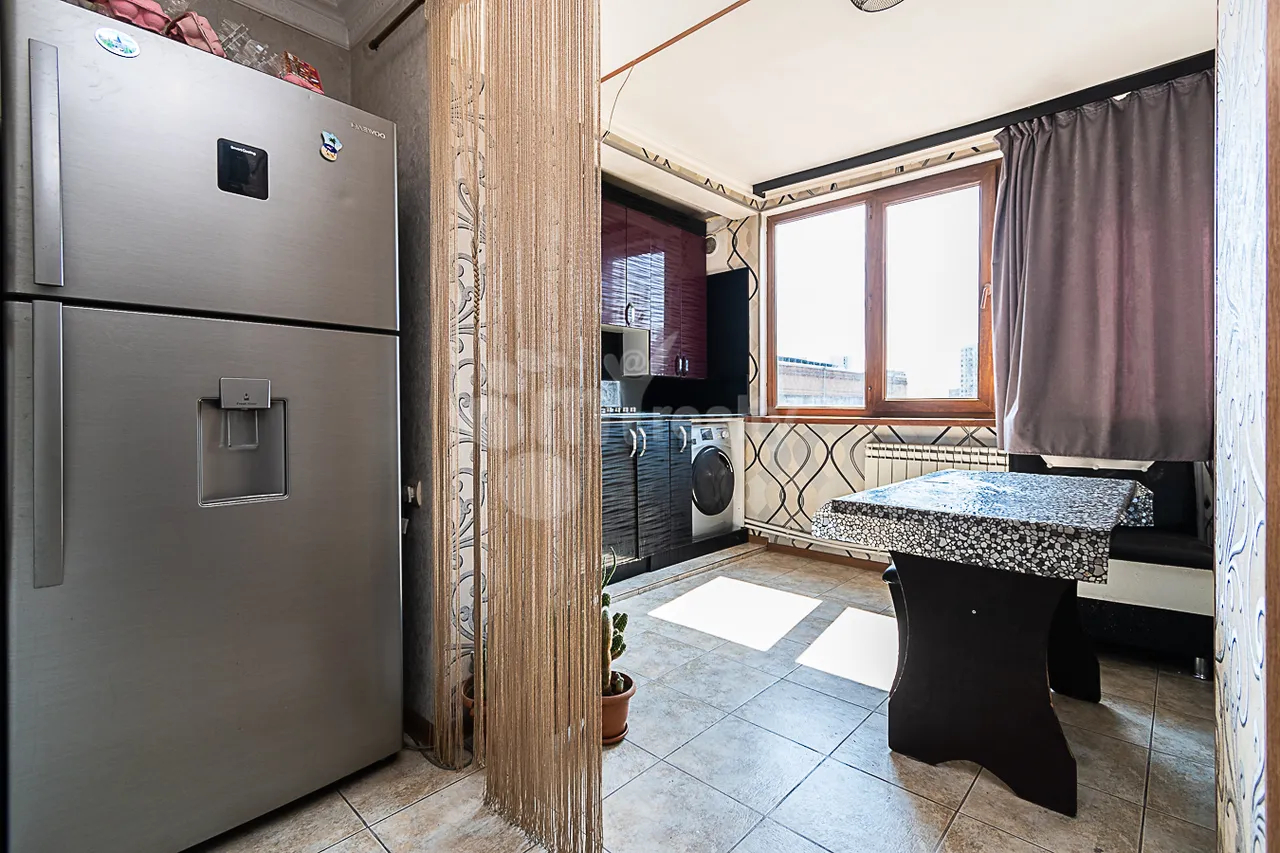 3 bedroom apartment for sale G.Lusavorich St, Center Yerevan, 161321