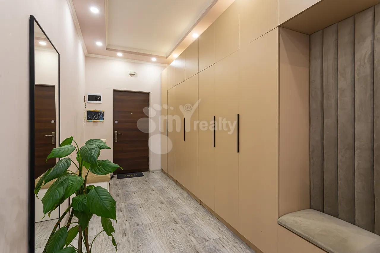 4 bedroom apartment for sale Gyuliqevxyan St, Nor Norque Yerevan, 159626
