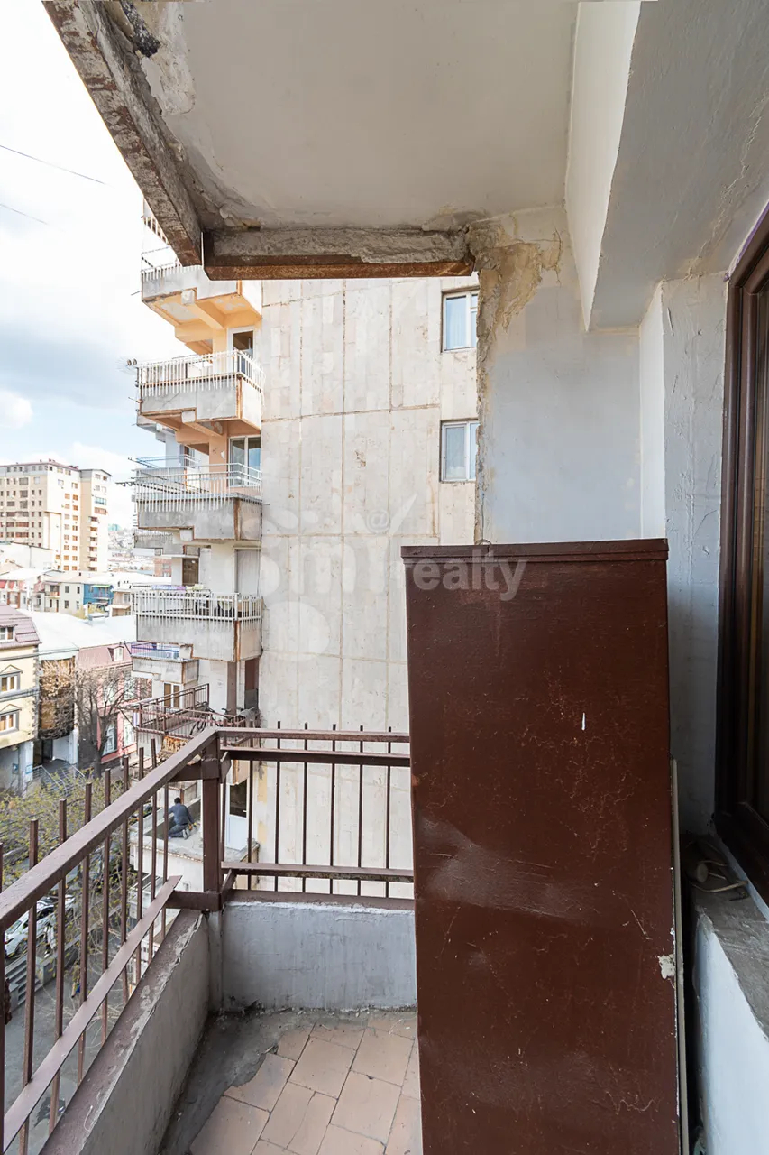 2 bedroom apartment for rent خیابان پوشکین, مرکز شهر ایروان, 160138