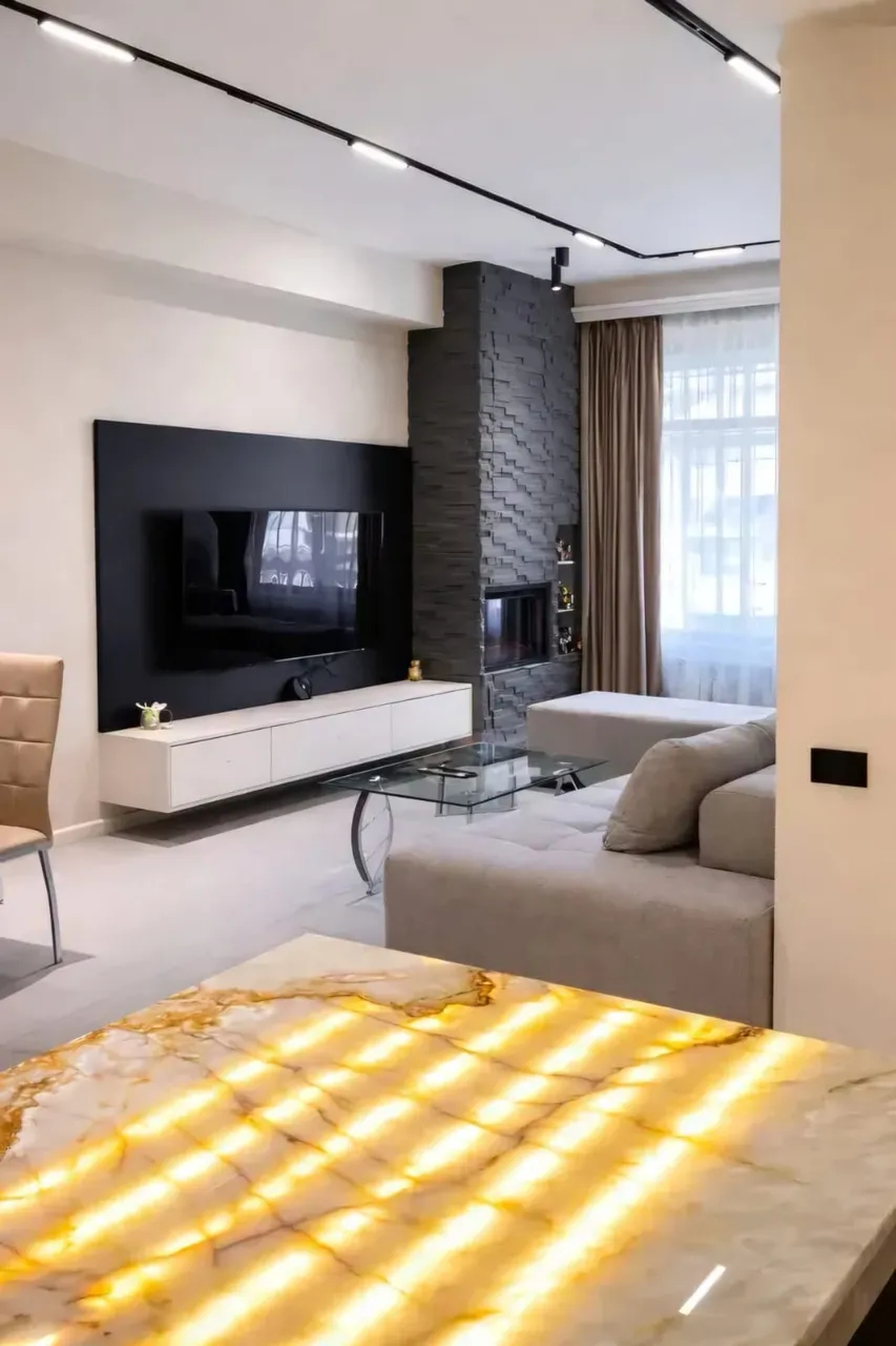 4 bedroom apartment for rent Nalbandyan St, Center Yerevan, 161593