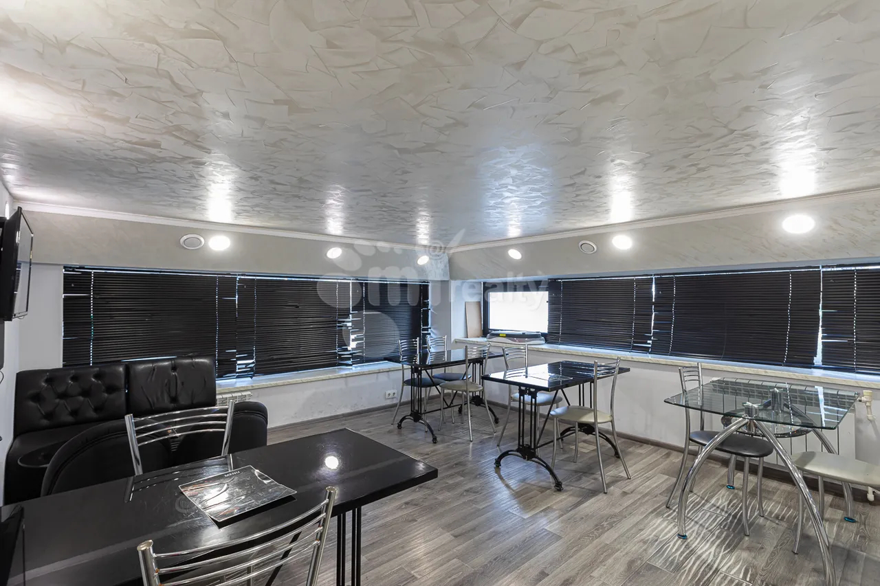 Commercial property for sale Bashinjaxyan St, Adshapnjak Yerevan, 160011