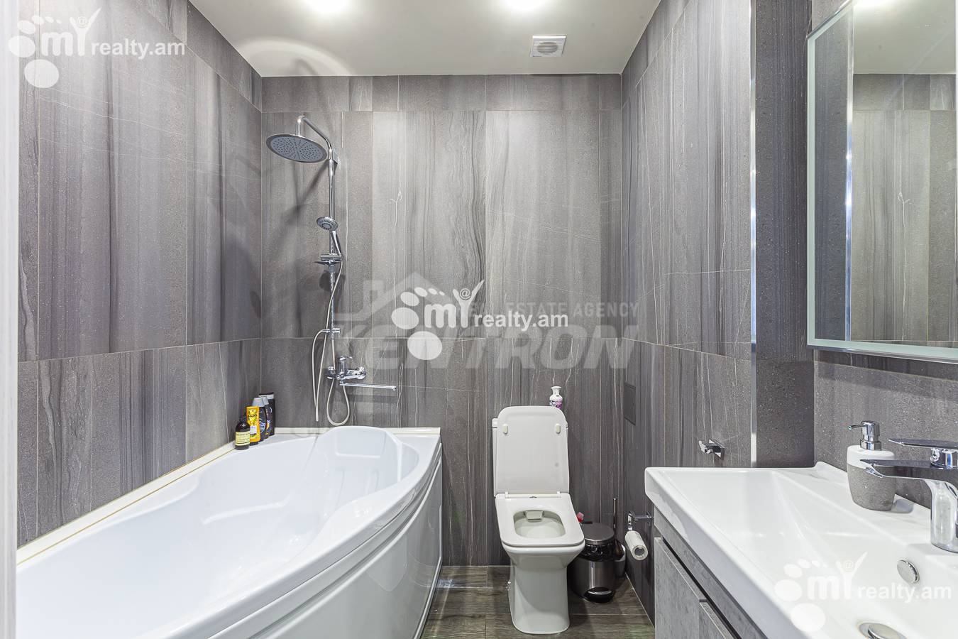 House for sale G 1 dis., آچاپنیاک ایروان, 147254