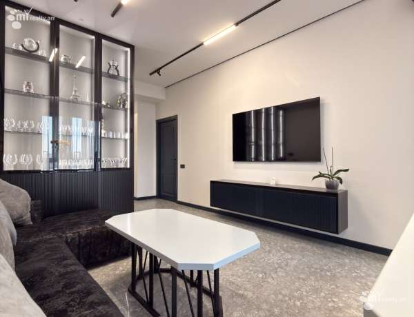 2-senyakanoc-bnakaran-vacharq-Yerevan-Ajapnyak