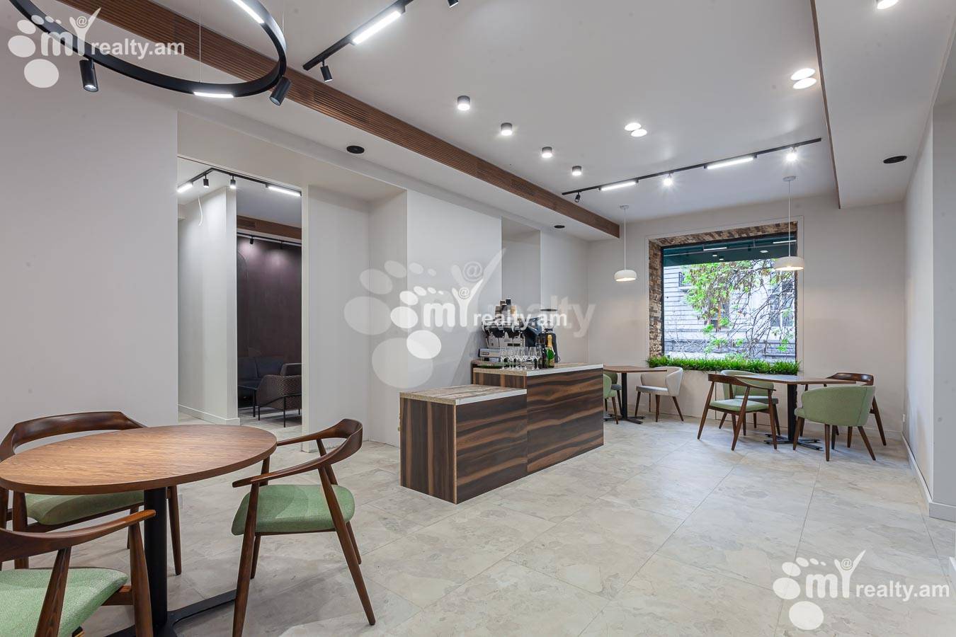 Commercial property for rent Mashtots Ave, Center Yerevan, 155186