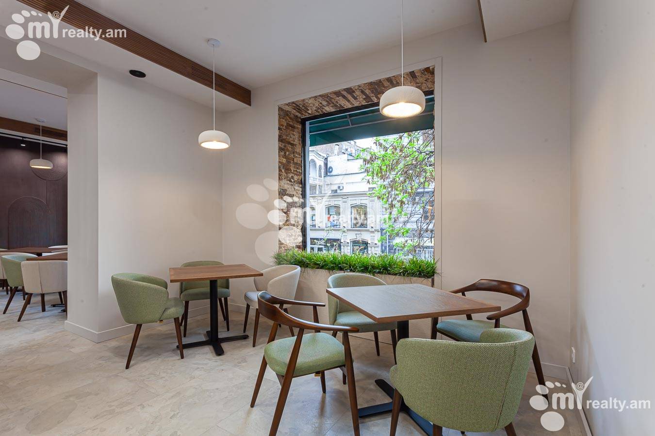 Commercial property for rent Mashtots Ave, Center Yerevan, 155186