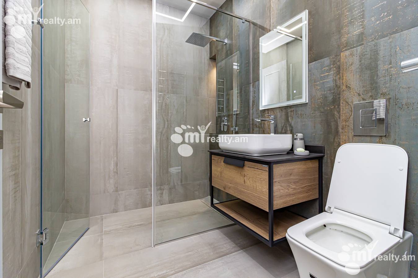 Снять 3 комнатную квартиру К. Улнеци ул., Канакер-Зейтун Ереван, 149779