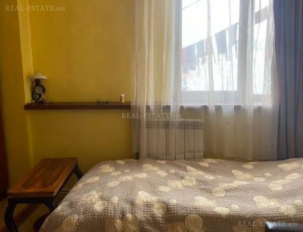 3-senyakanoc-bnakaran-vacharq-Yerevan-Erebuni