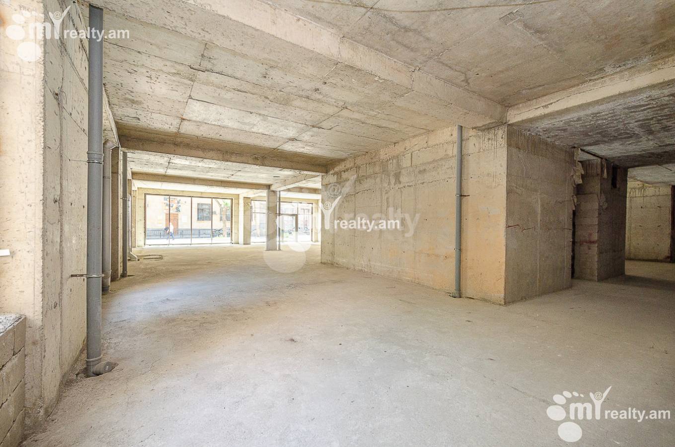 Commercial for rent خیابان آرام, مرکز شهر ایروان, 154473