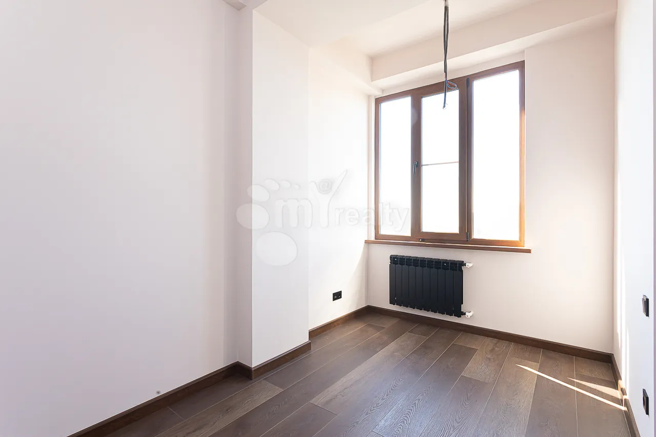 3 bedroom apartment for sale خیابان آدونس, عربگیر ایروان, 159950