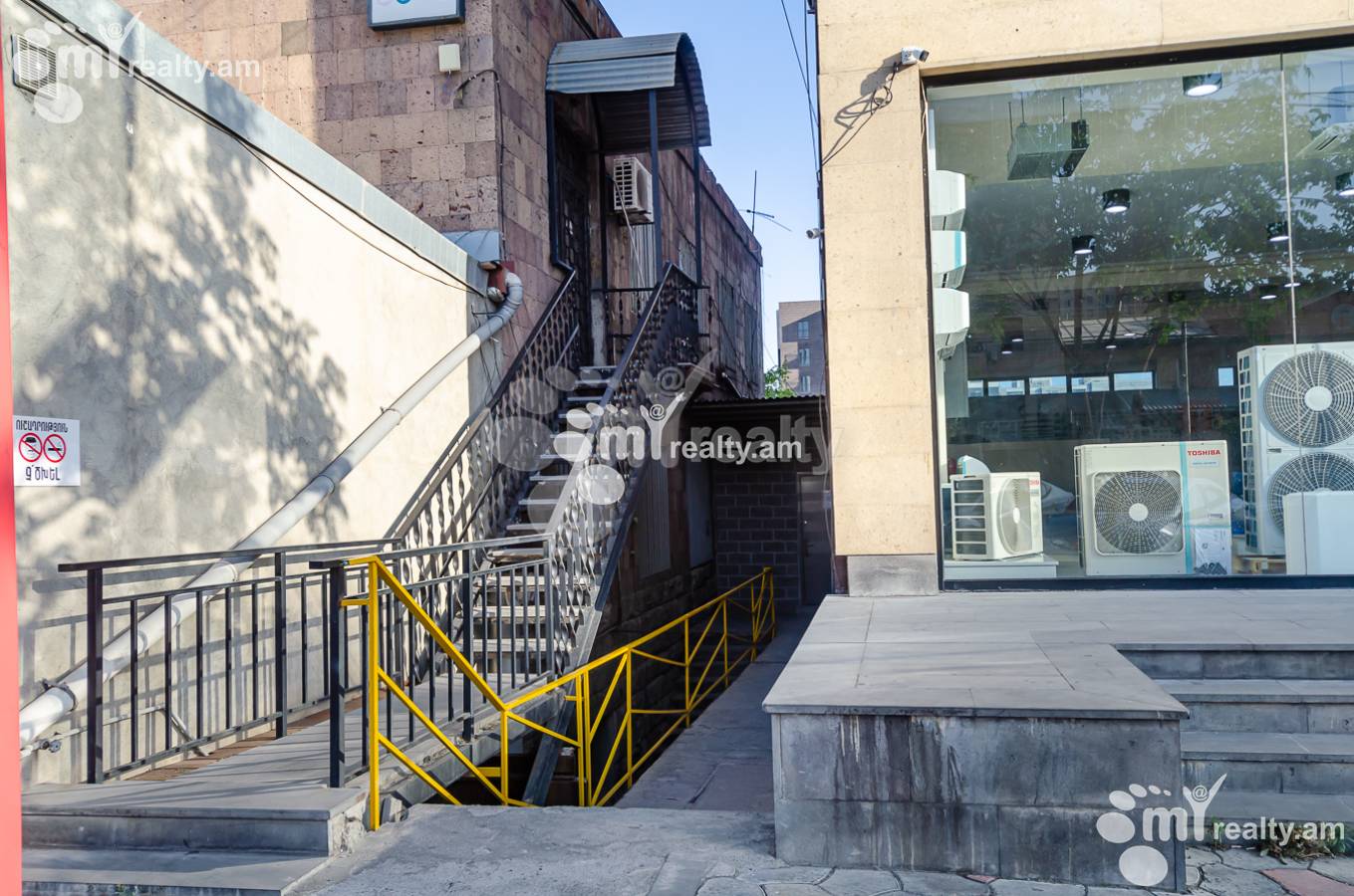 Commercial for rent خیابان ن. زاریان, عربگیر ایروان, 152741