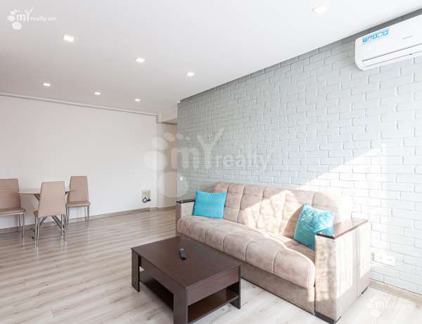 2-senyakanoc-bnakaran-vacharq-Yerevan-Center