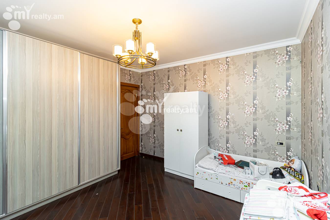 3 bedroom apartment for sale Aram St, Center Yerevan, 155508