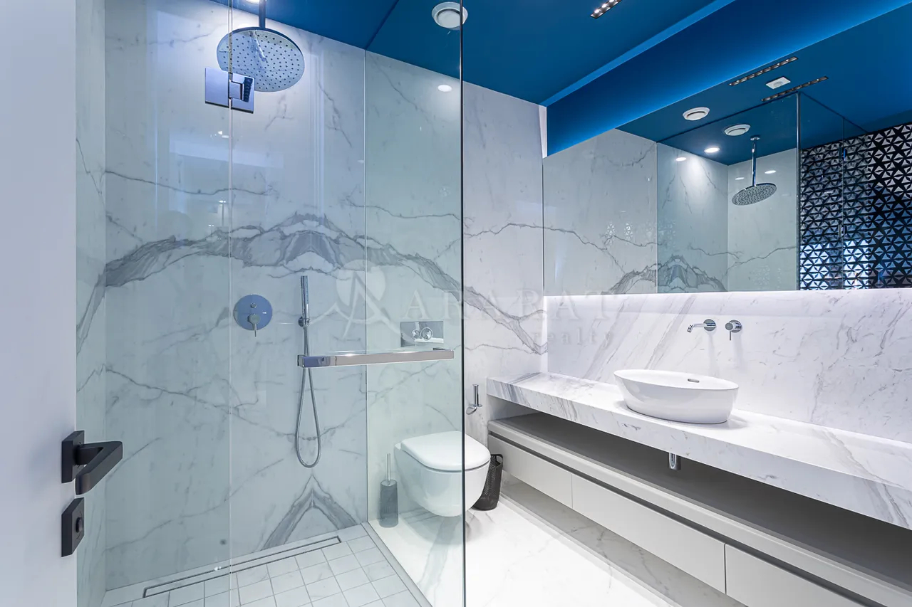 4 bedroom apartment for sale Pushkin St, Center Yerevan, 157581