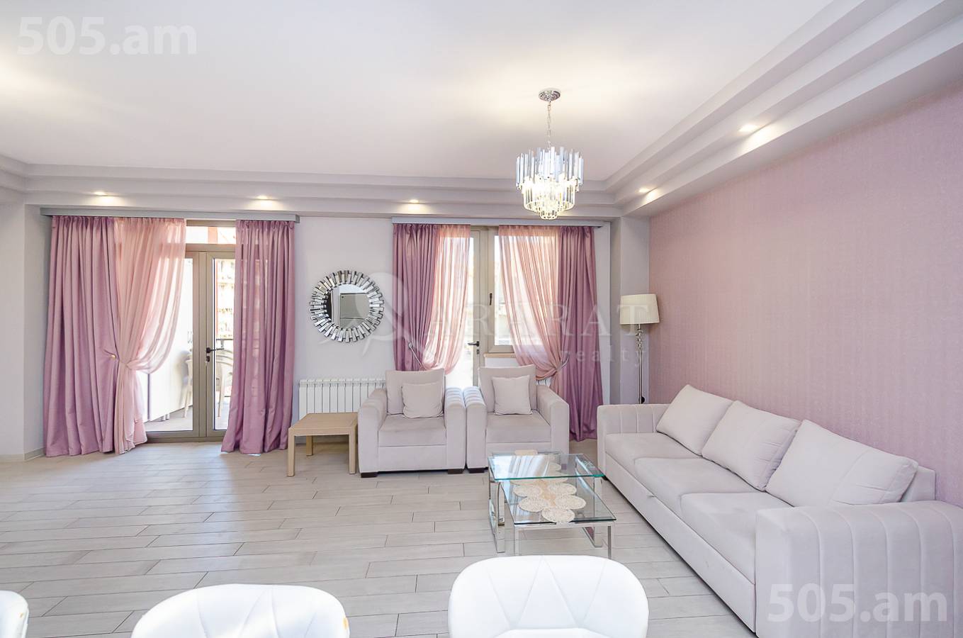 4 bedroom apartment for sale Antarayin St, Center Yerevan, 152086