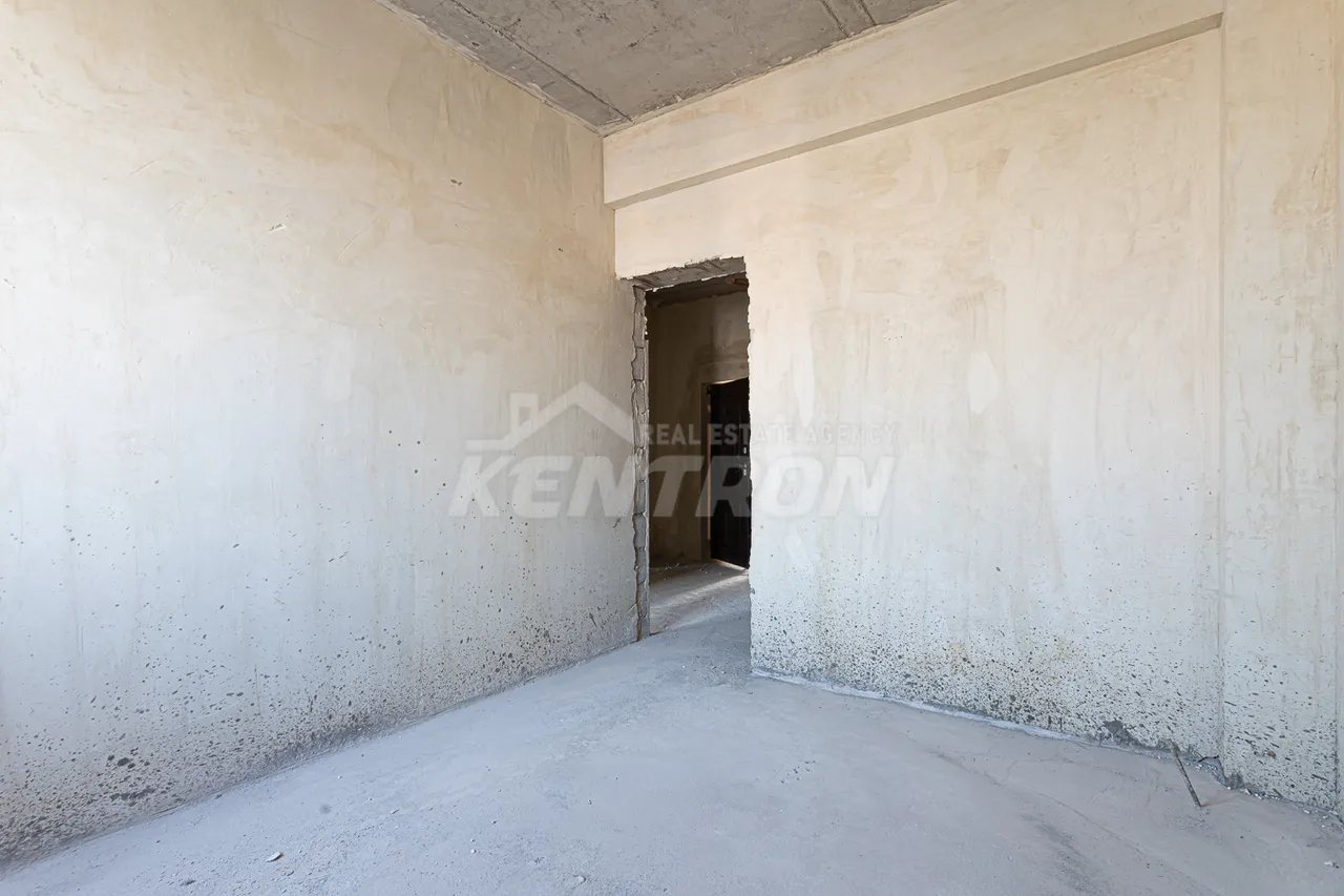 4 bedroom apartment for sale Gyurjyan St, Nor-Nork Yerevan, 158497